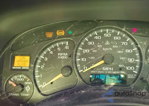 2000 Chevrolet Silverado 1500 Ls из США, поврежденный, VIN 1GCEK14T2YE133786